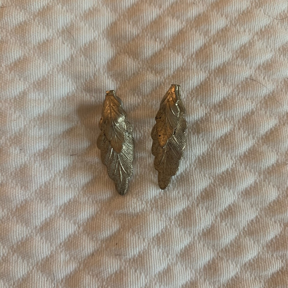 Silver Feather Earrings